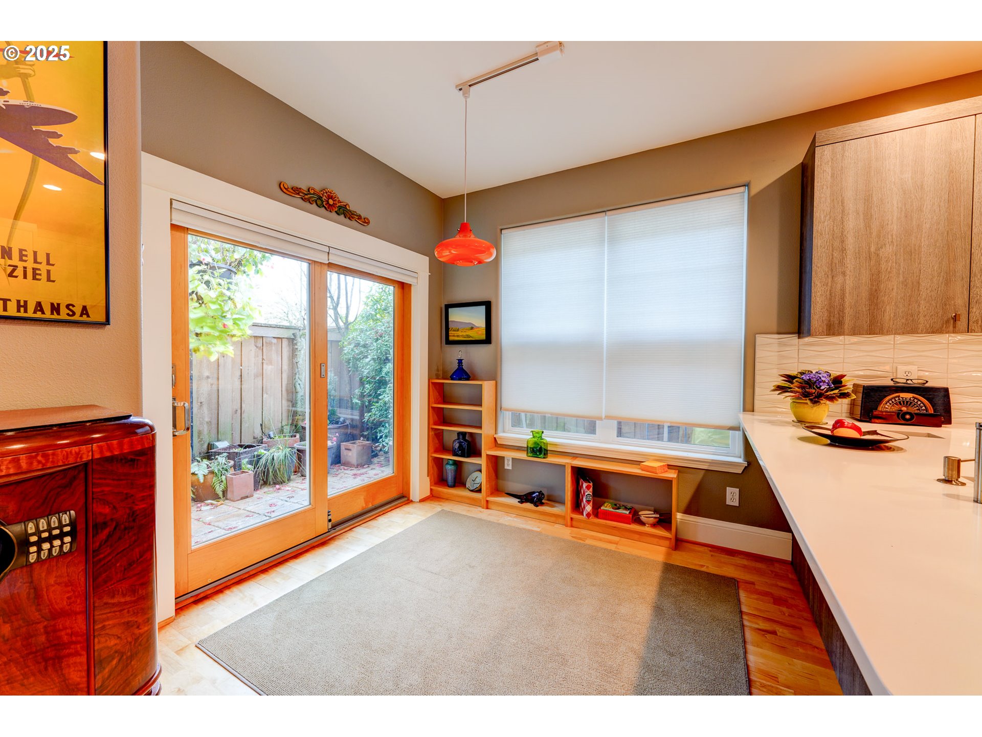 502 Northeast Knott Street Portland, OR 97212 - Photo 14 of 44 a room with natural light