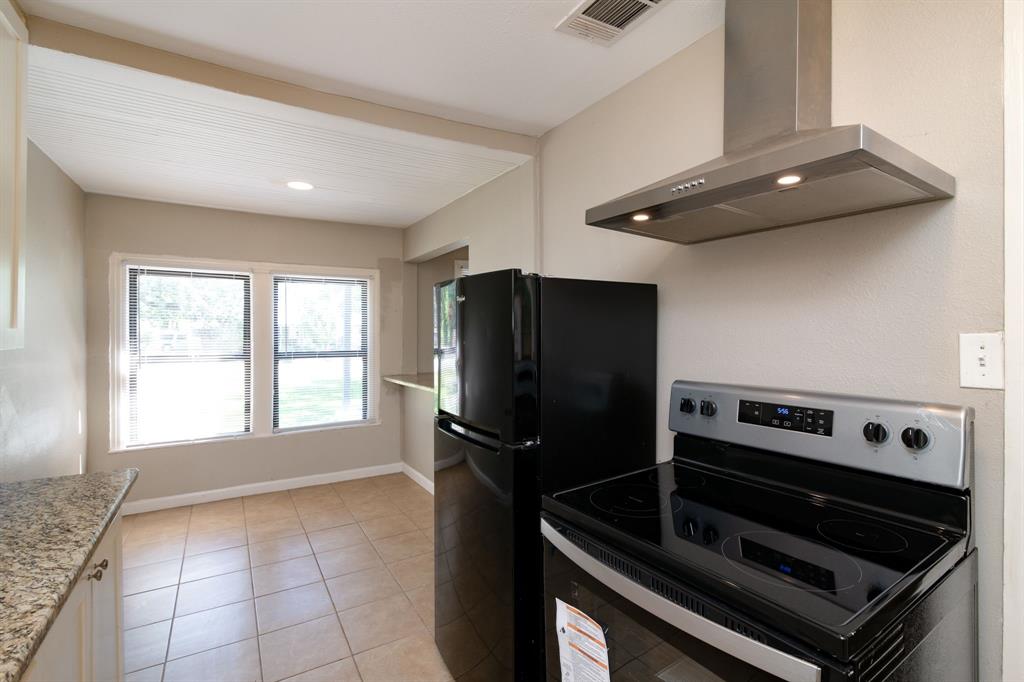 207 Hackberry Street Terrell, TX 75160 - Photo 8 of 23 Gallery Image 8