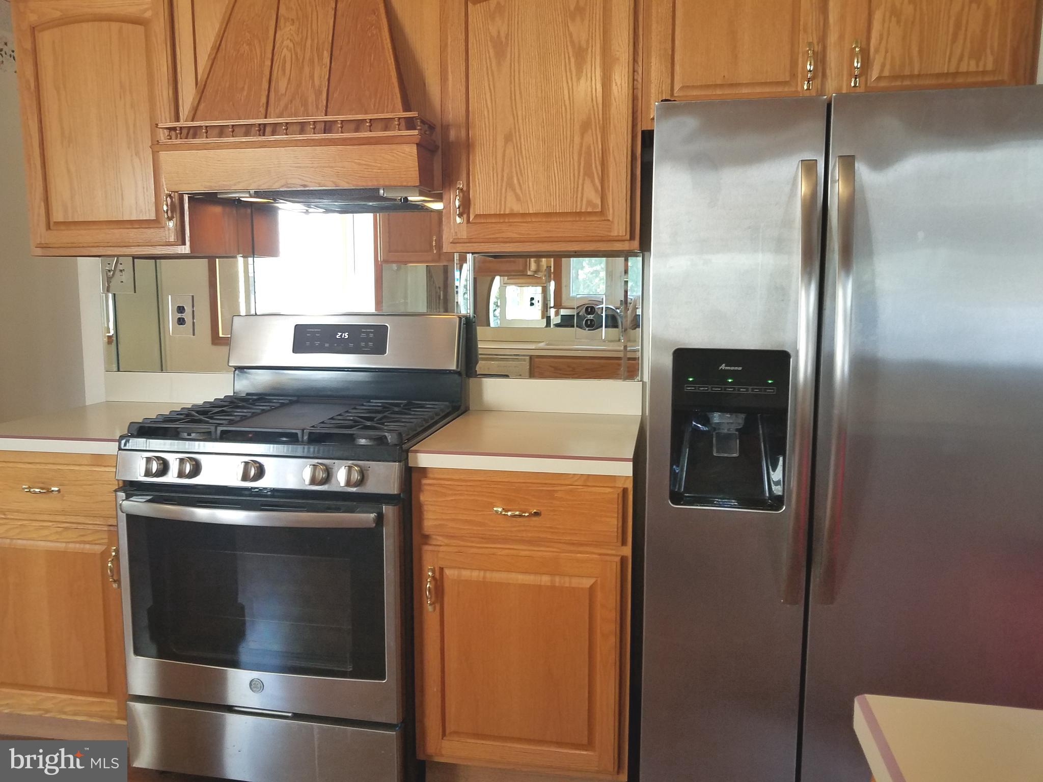 45 Spring Hill Drive Clementon, NJ 08021 - Photo 8 of 36 Stainless Steel Gas range and Refrigerator