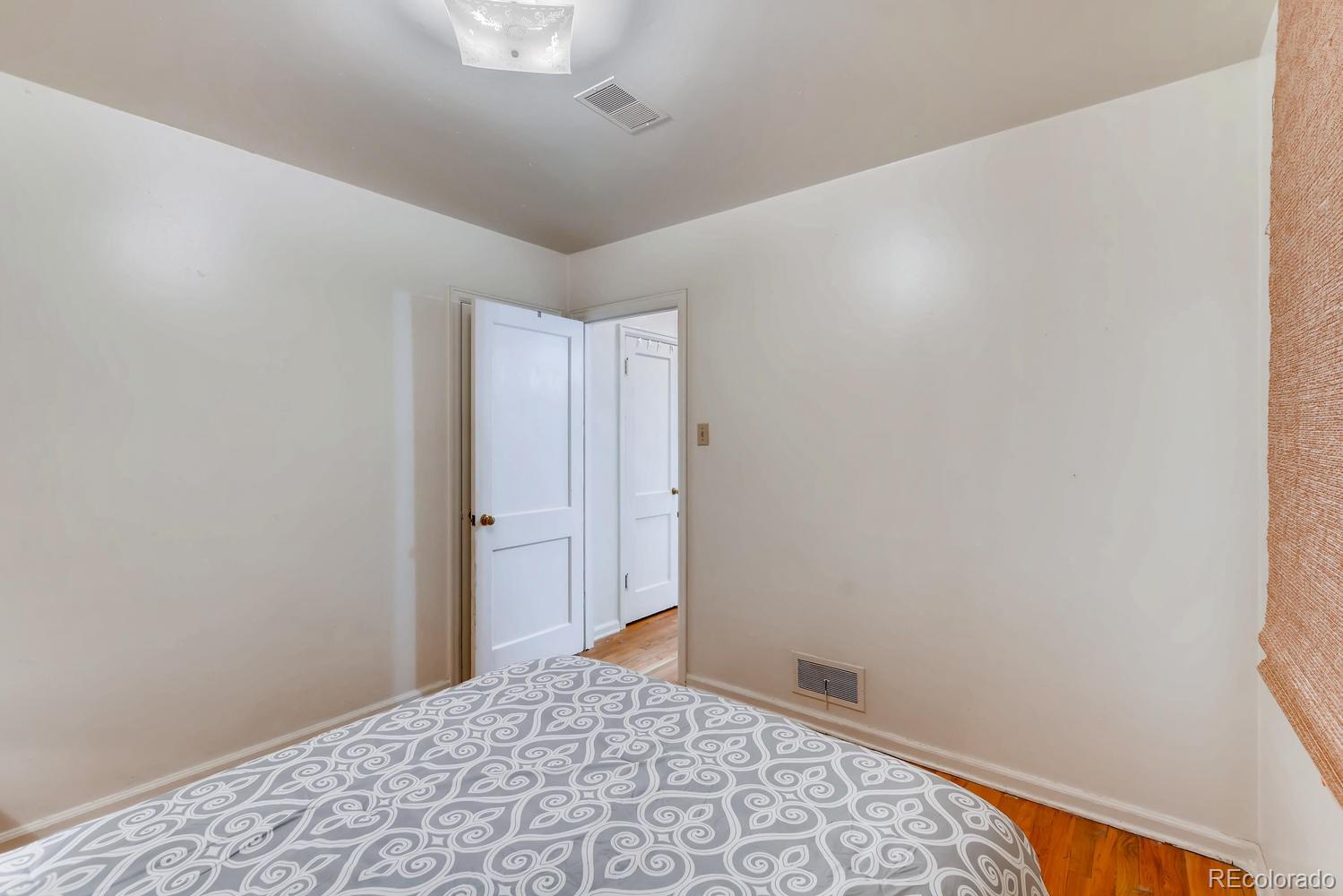 1708 Geneva Street Aurora, CO 80010 - Photo 13 of 26