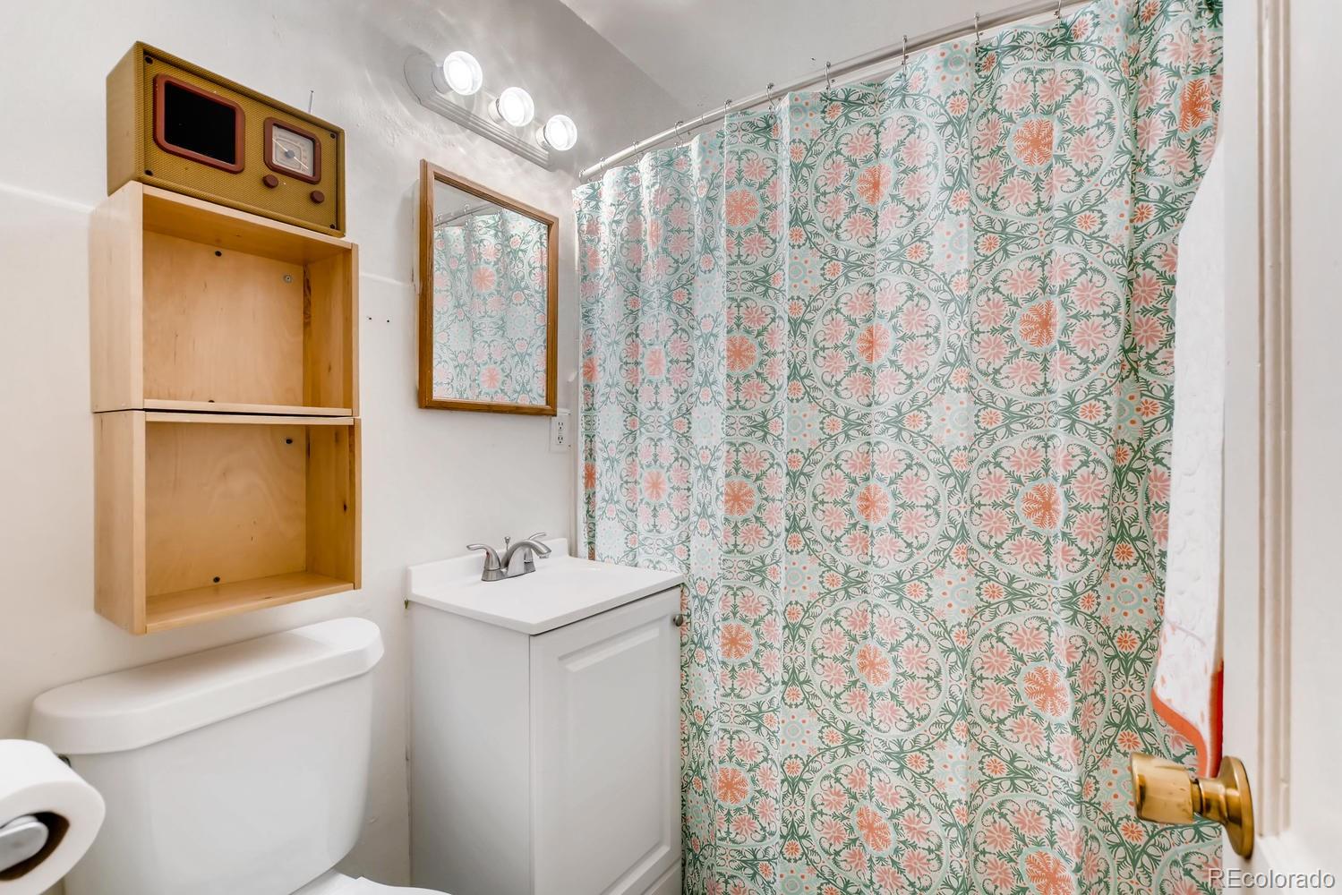 1708 Geneva Street Aurora, CO 80010 - Photo 16 of 26