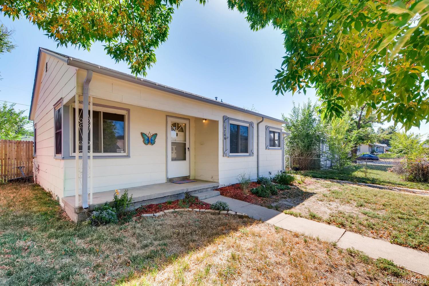 1708 Geneva Street Aurora, CO 80010 - Photo 2 of 26