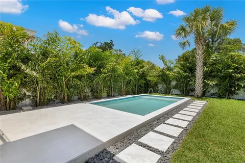 $1,300,000 | 511 Buckingham Avenue East, Oldsmar, FL 34677