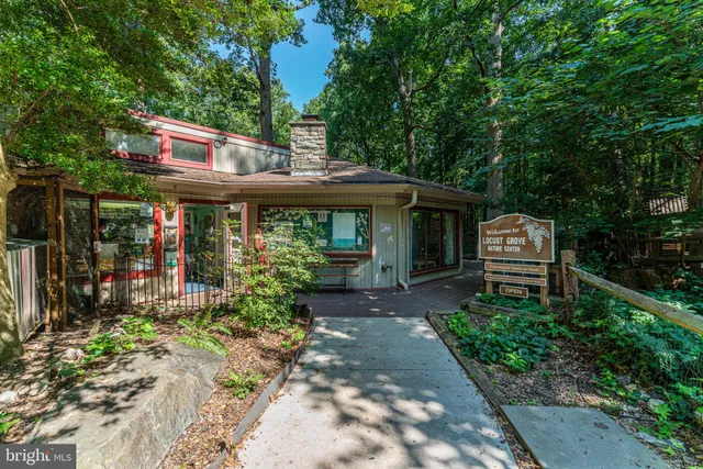 $5,850 | 10108 Donegal Court, Potomac, MD 20854