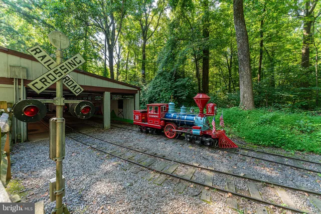 $5,850 | 10108 Donegal Court, Potomac, MD 20854