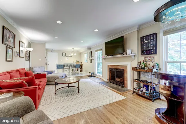 $5,850 | 10108 Donegal Court, Potomac, MD 20854