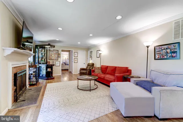 $5,850 | 10108 Donegal Court, Potomac, MD 20854