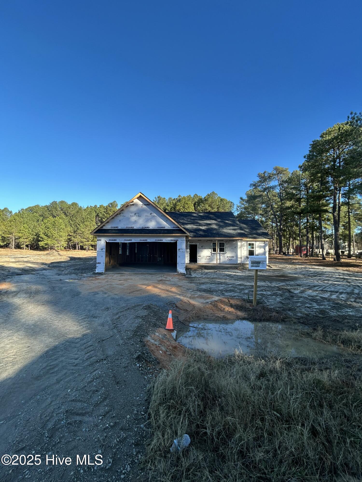 225 Spring Meadows Drive Aberdeen, NC 28315 - Photo 2 of 8 IMG_2556