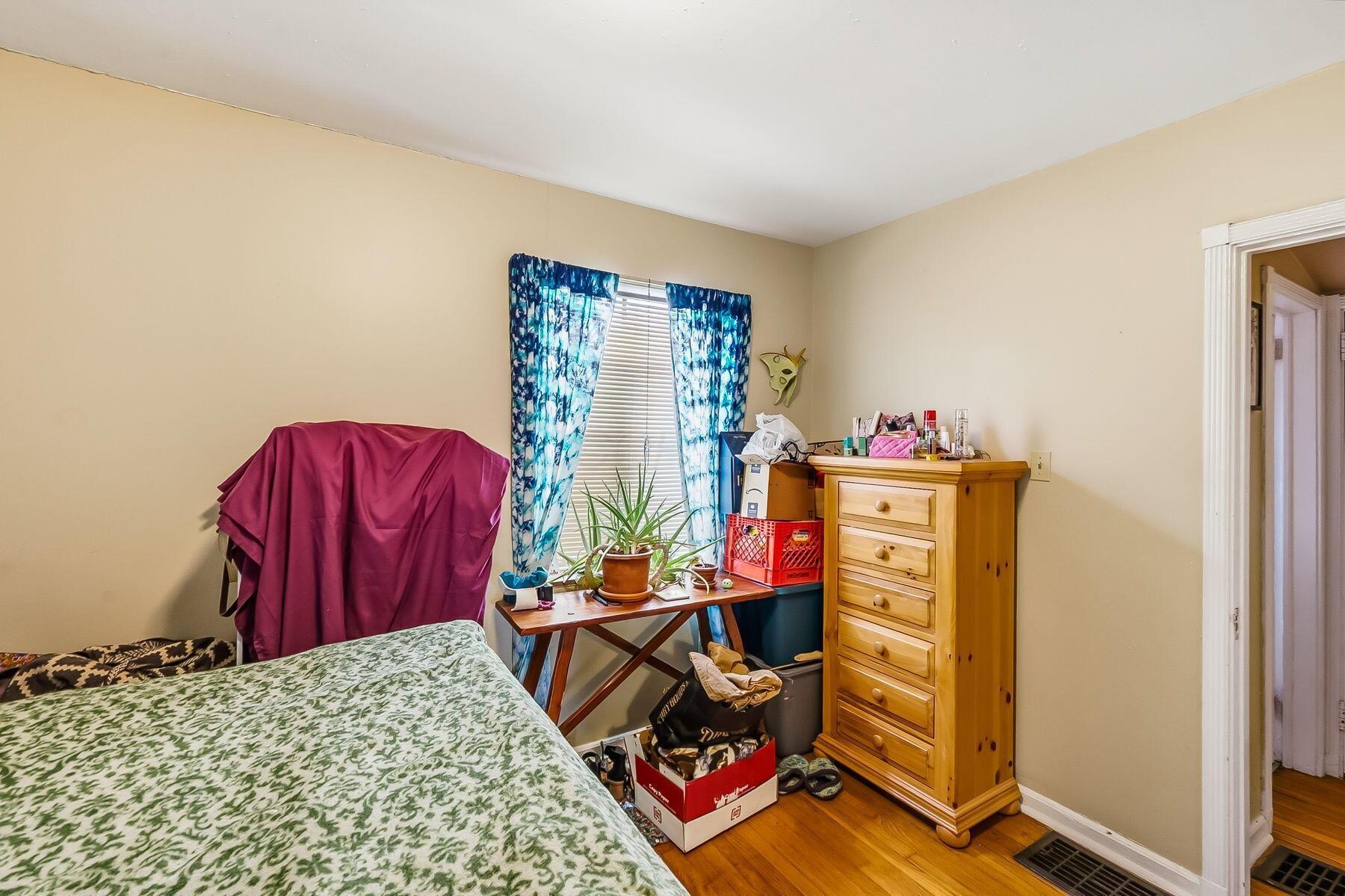 1756 Wyandotte Road Columbus, OH 43212 - Photo 20 of 41 20-web-or-mls-1756 Wyandotte Rd-120