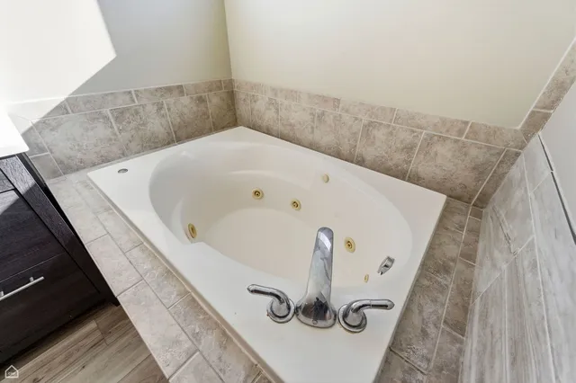 $295,000 | 469 Fairway Lane, University Park, IL 60484