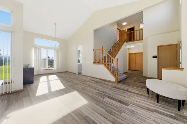 $295,000 | 469 Fairway Lane, University Park, IL 60484