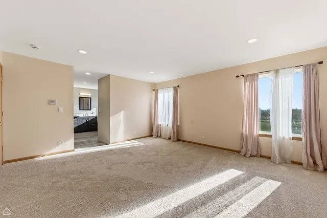 $295,000 | 469 Fairway Lane, University Park, IL 60484