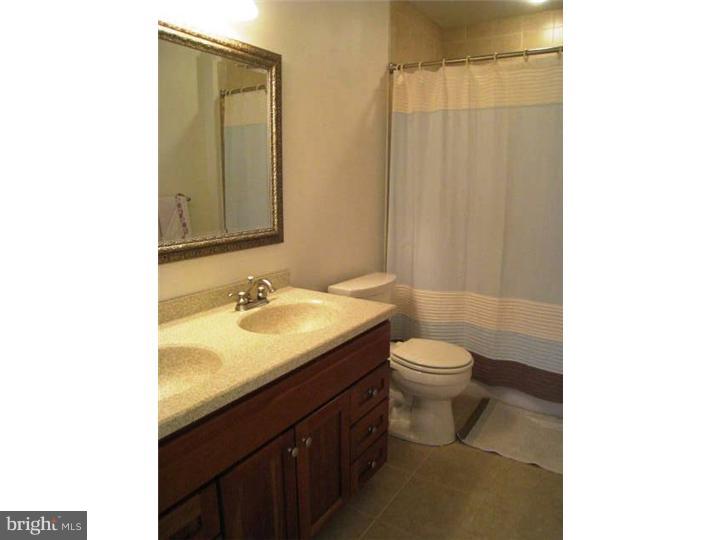 2063 East Wellington Road Newtown, PA 18940 - Photo 16 of 20 Bathroom