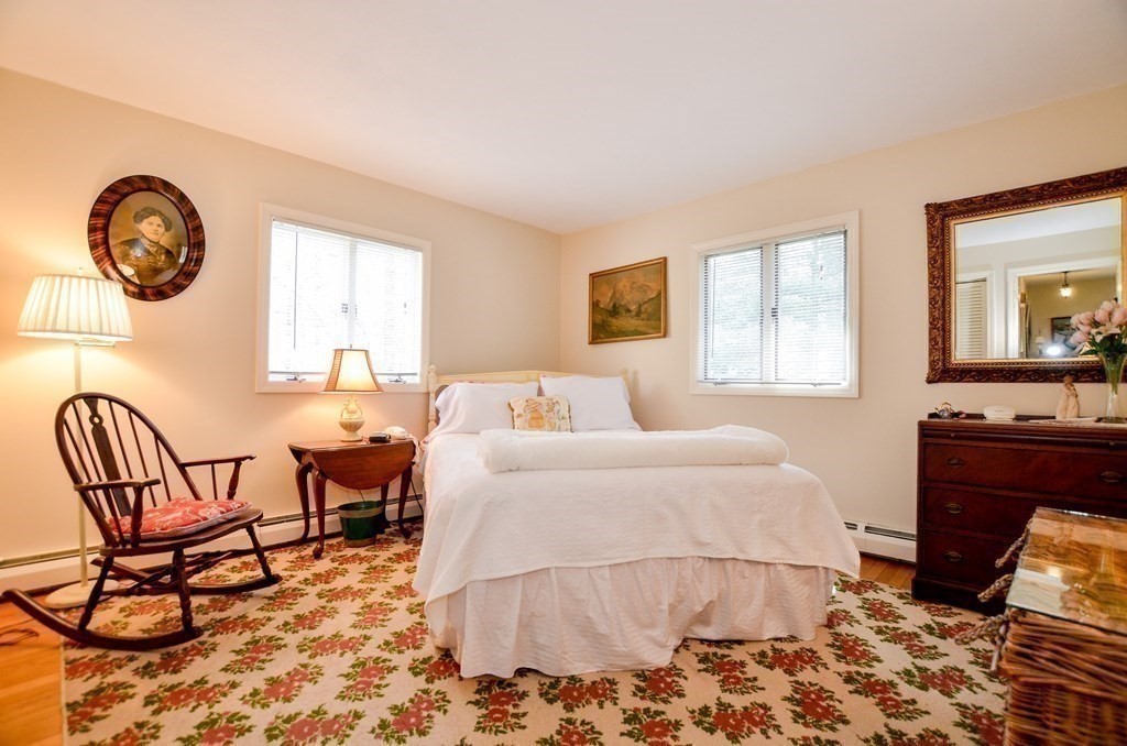 44 Register Road Marion, MA 02738 - Photo 12 of 42