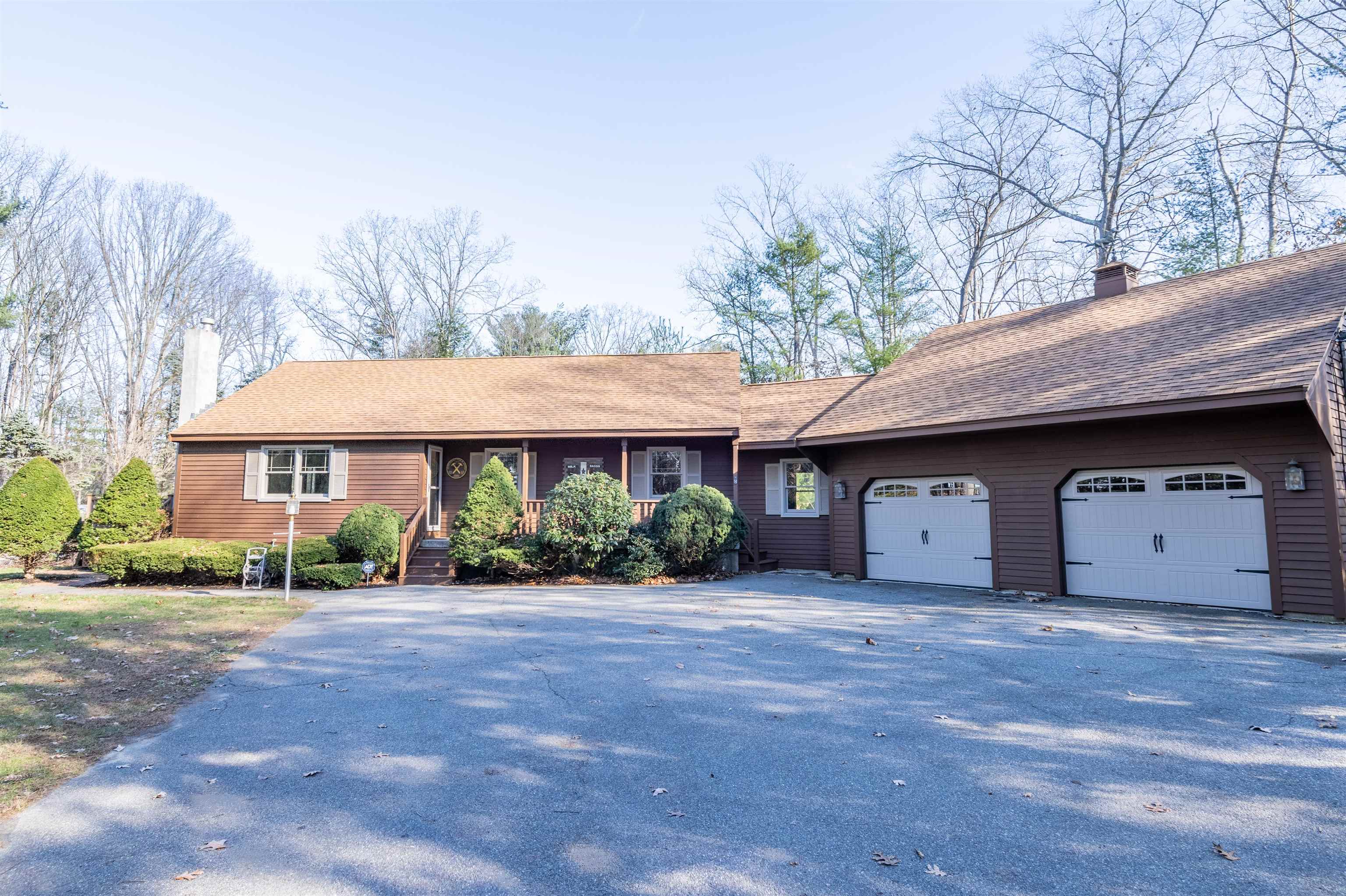 21 Hale Spring Road Plaistow, NH 03865 - Photo 3 of 27 Gallery Image 3