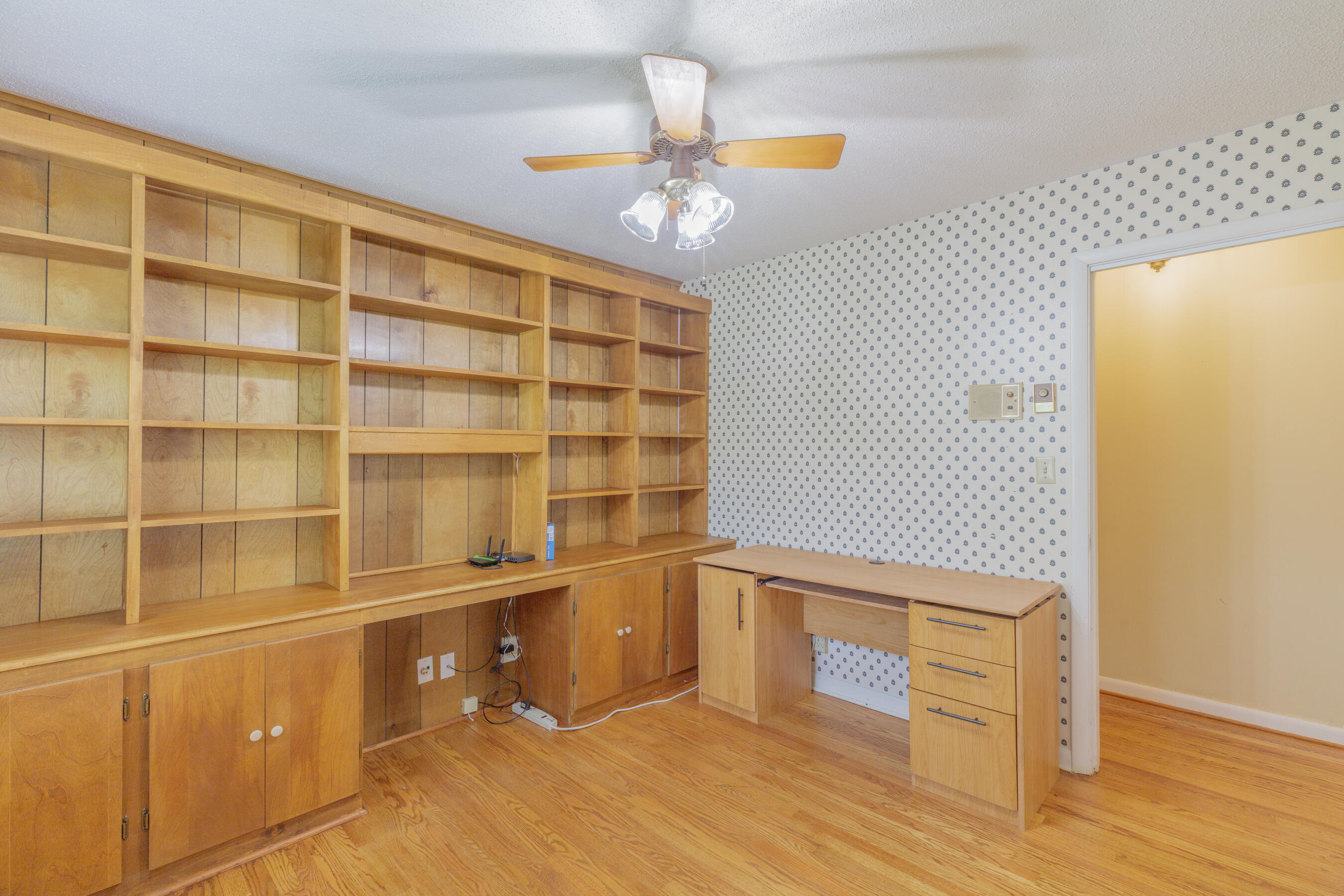 8790 Igou Gap Road Chattanooga, TN 37421 - Photo 26 of 46 Built ins