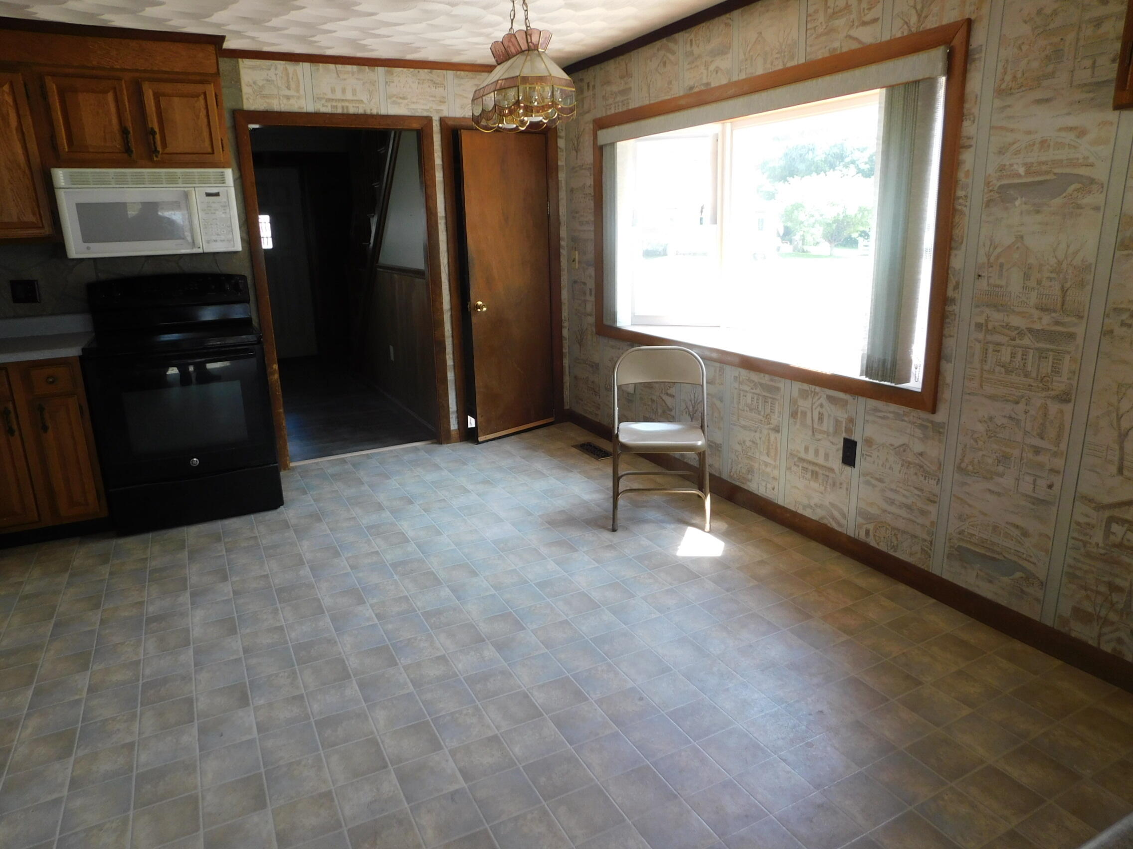 27 Main Street Norridgewock, ME 04957 - Photo 16 of 36 DSCN2582