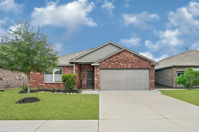 $2,300 | 17746 Auburn Heights Trail, Richmond, TX 77407