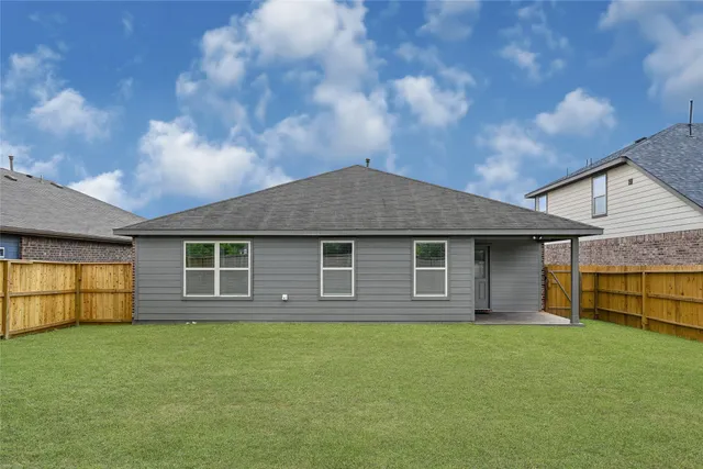$2,300 | 17746 Auburn Heights Trail, Richmond, TX 77407