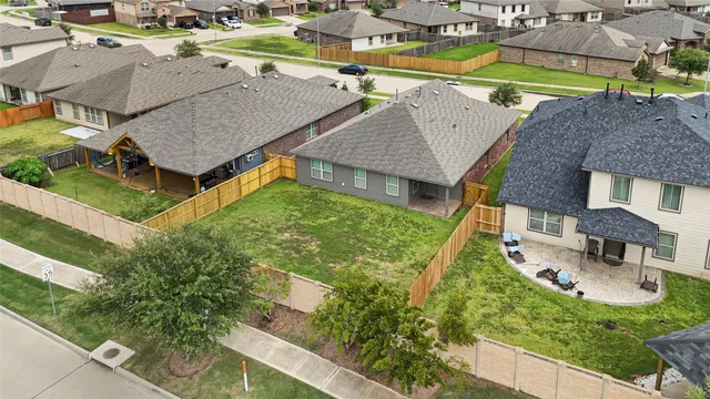 $2,300 | 17746 Auburn Heights Trail, Richmond, TX 77407