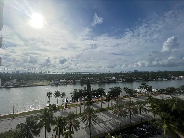 $920,000 | Millionaire's Row, Miami Beach, FL 33140