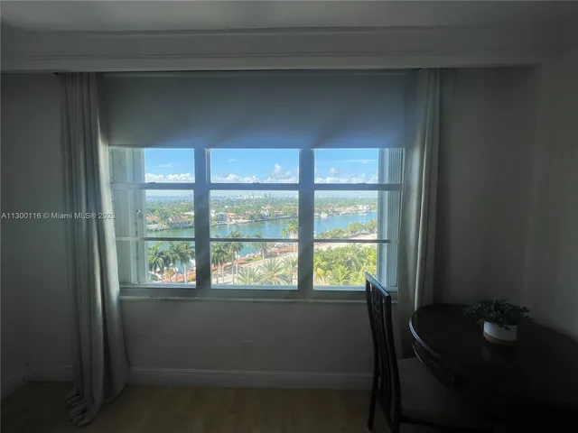 $920,000 | Millionaire's Row, Miami Beach, FL 33140