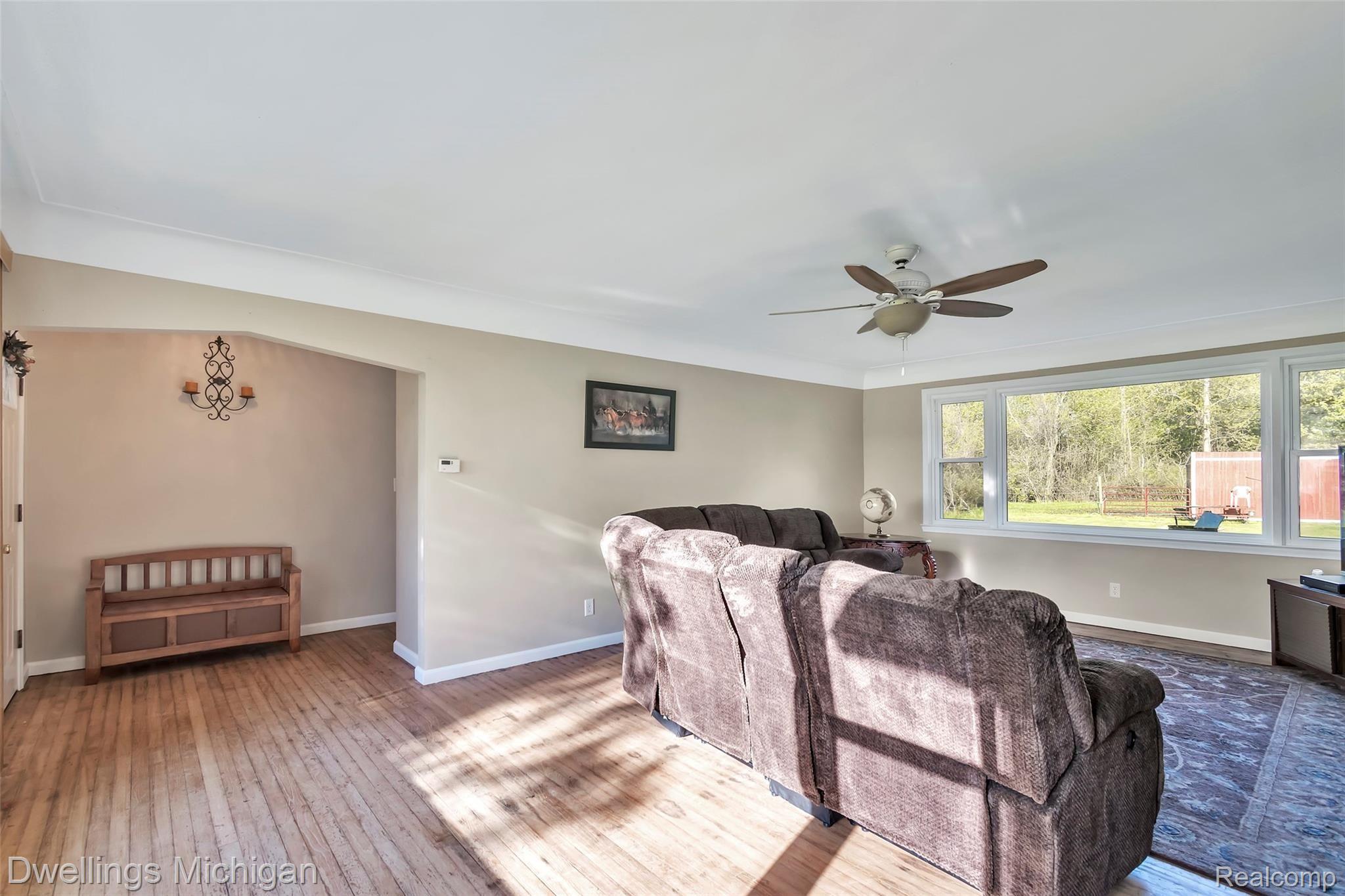 2400 Ida Maybee Road Monroe, MI 48162 - Photo 6 of 38 2400-Ida-Maybee-Rd-Monroe-MI-windowstill-7.jpg