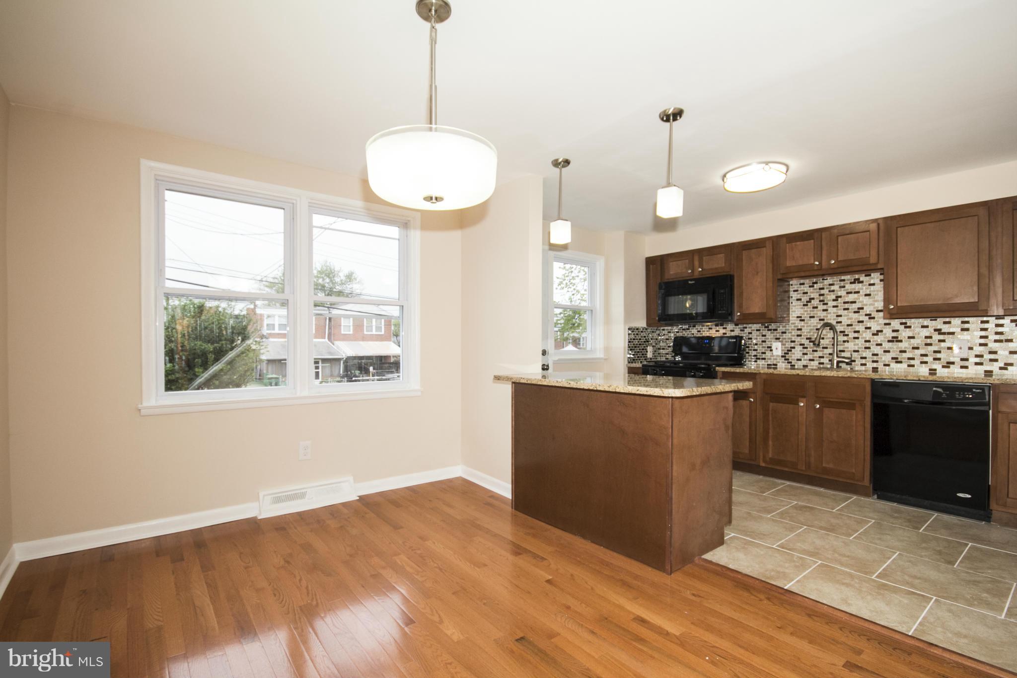 5527 Bucknell Road Baltimore, MD 21206 - Photo 2 of 28 Dining Room
