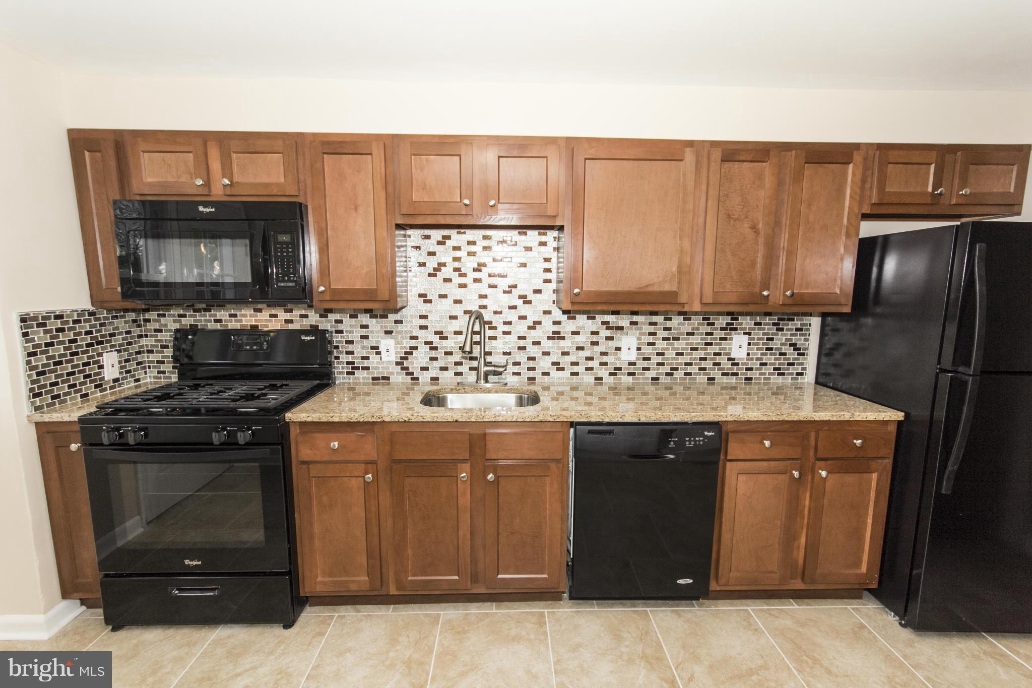 5527 Bucknell Road Baltimore, MD 21206 - Photo 11 of 28 Kitchen