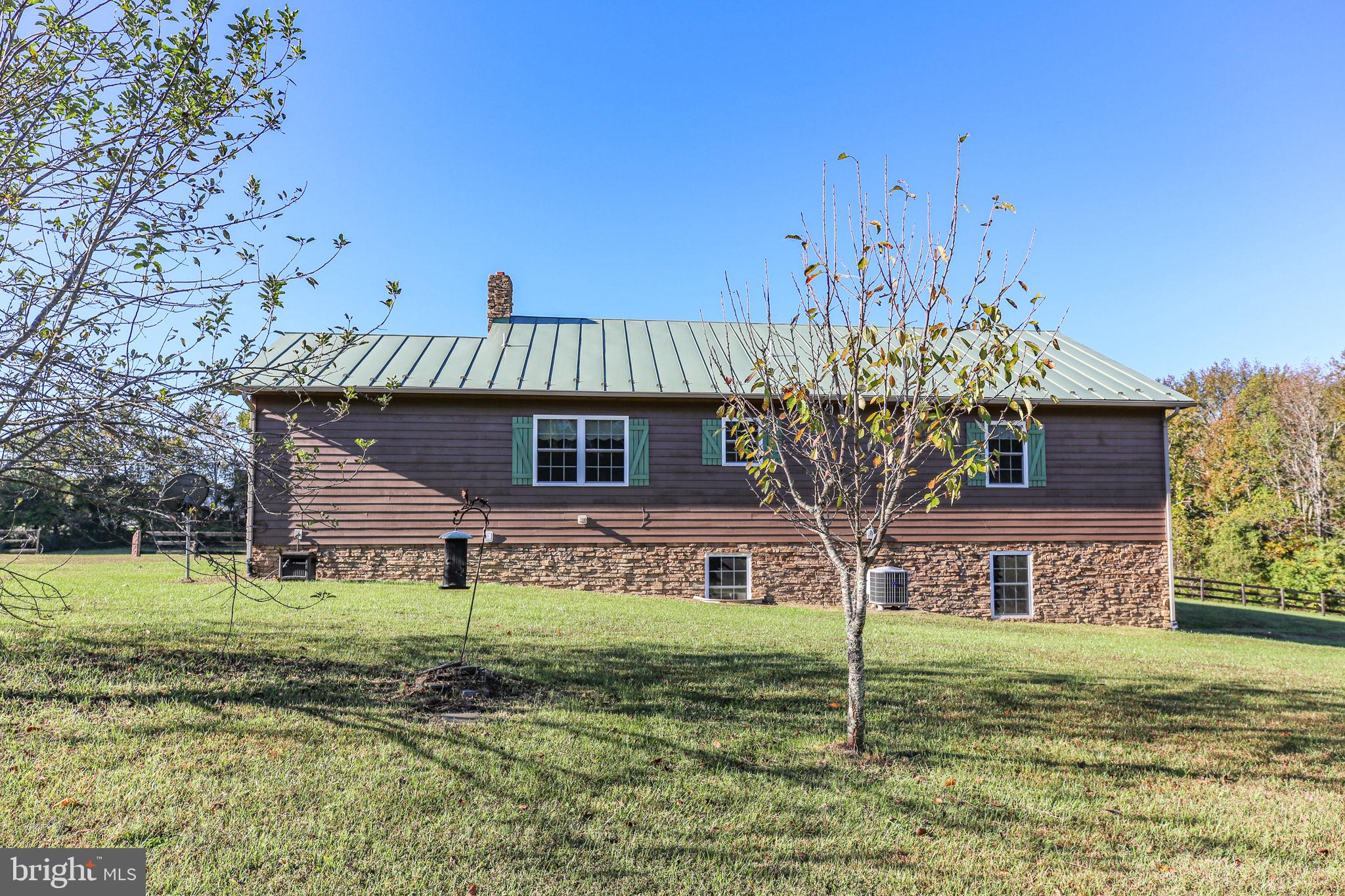271 Poplar Road Fredericksburg, VA 22406 - Photo 65 of 82 Gallery Image 65