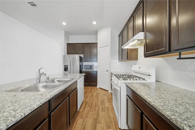 $2,250 | 3238 Marlene Meadow Way, Richmond, TX 77406