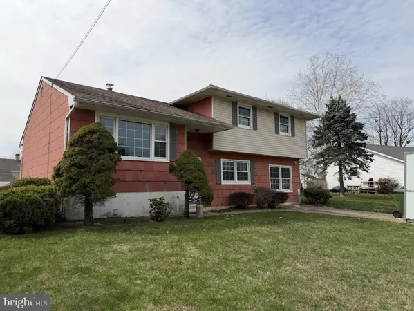 $275,000 | 5 Clive Court, Ewing, NJ 08638