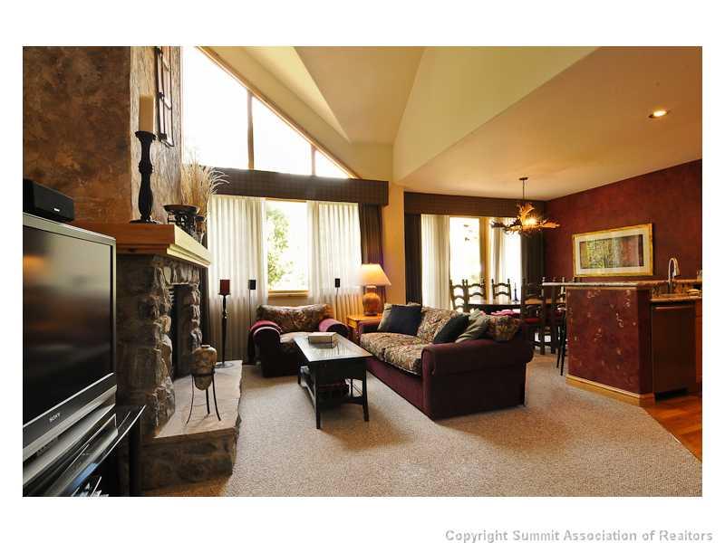 1459 West Keystone Road, Unit C2 Keystone, CO 80435 - Photo 3 of 22 Gallery Image 3