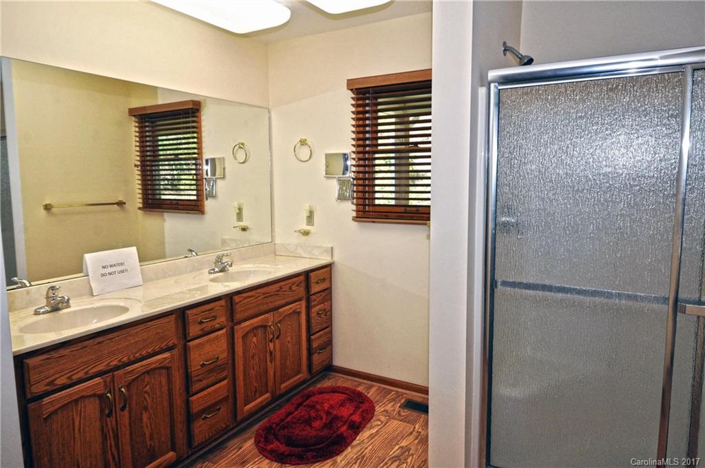 500 Robert Wilson Road Marshall, NC 28753 - Photo 14 of 23 Gallery Image 14