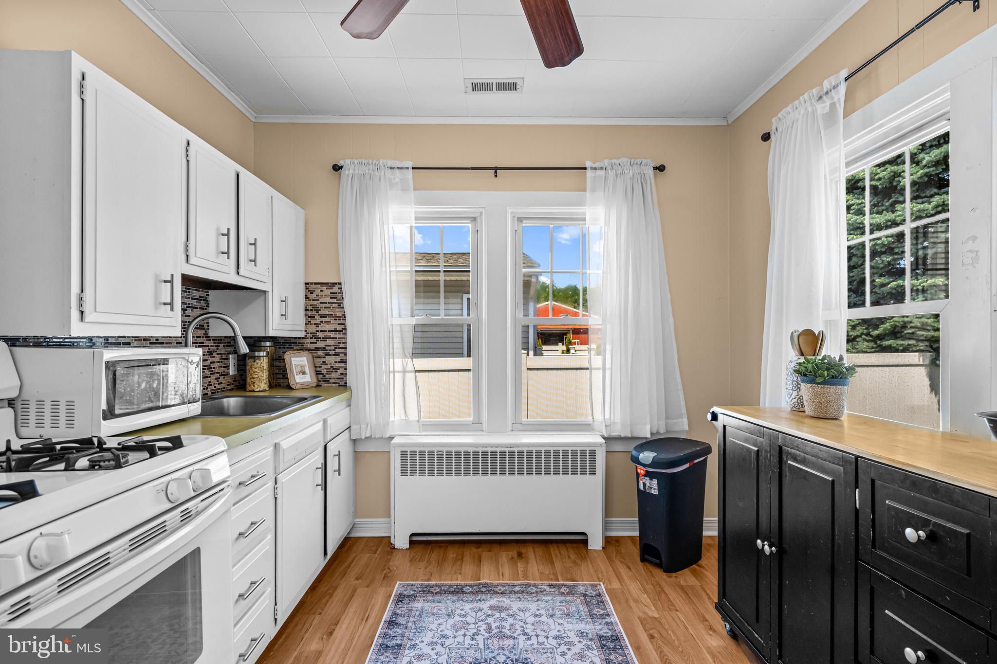 15 South Clinton Avenue Maple Shade, NJ 08052 - Photo 19 of 33