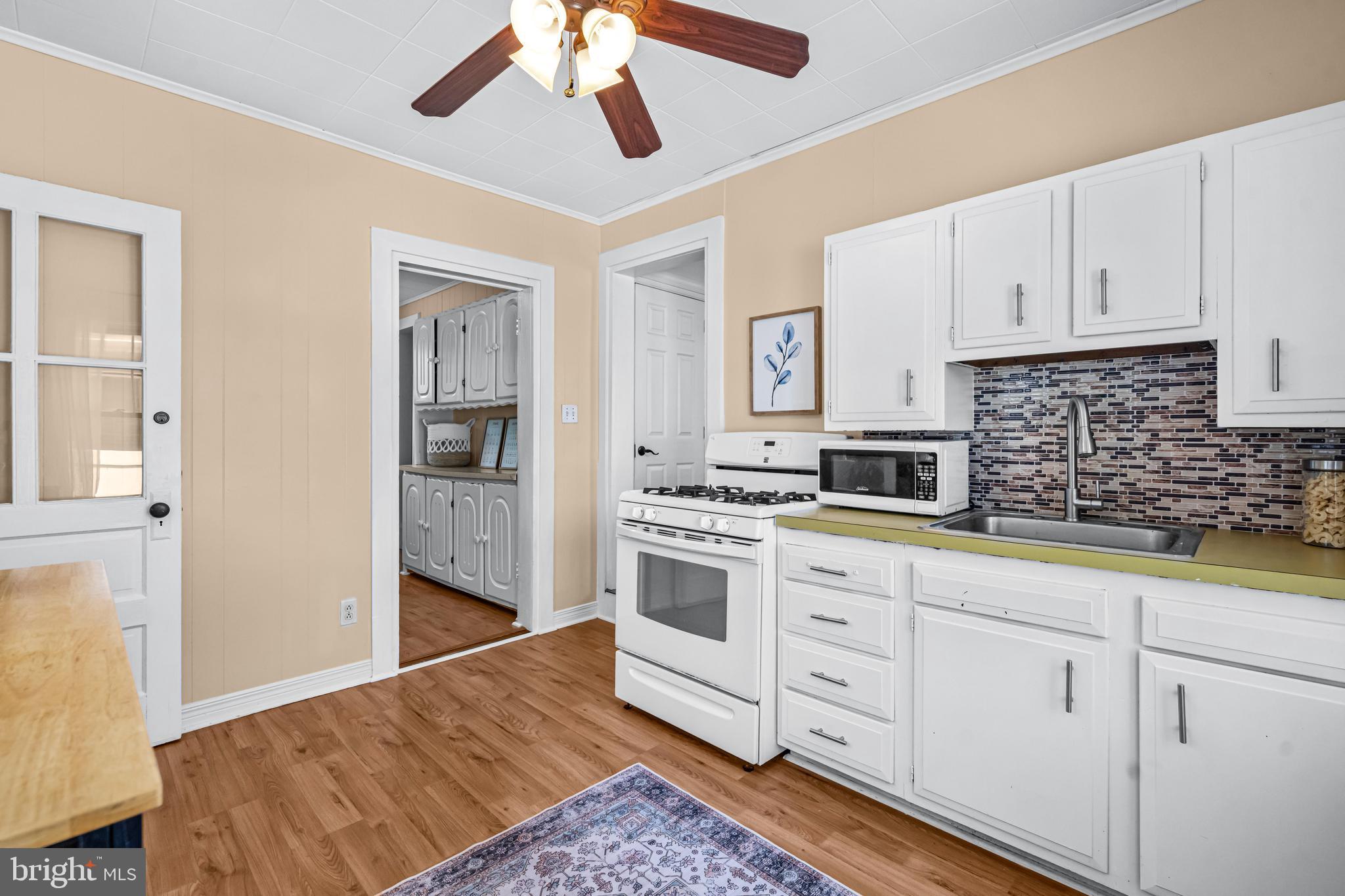 15 South Clinton Avenue Maple Shade, NJ 08052 - Photo 22 of 33