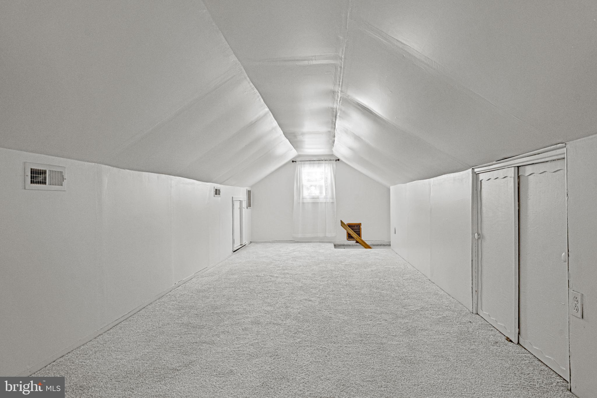 15 South Clinton Avenue Maple Shade, NJ 08052 - Photo 29 of 33