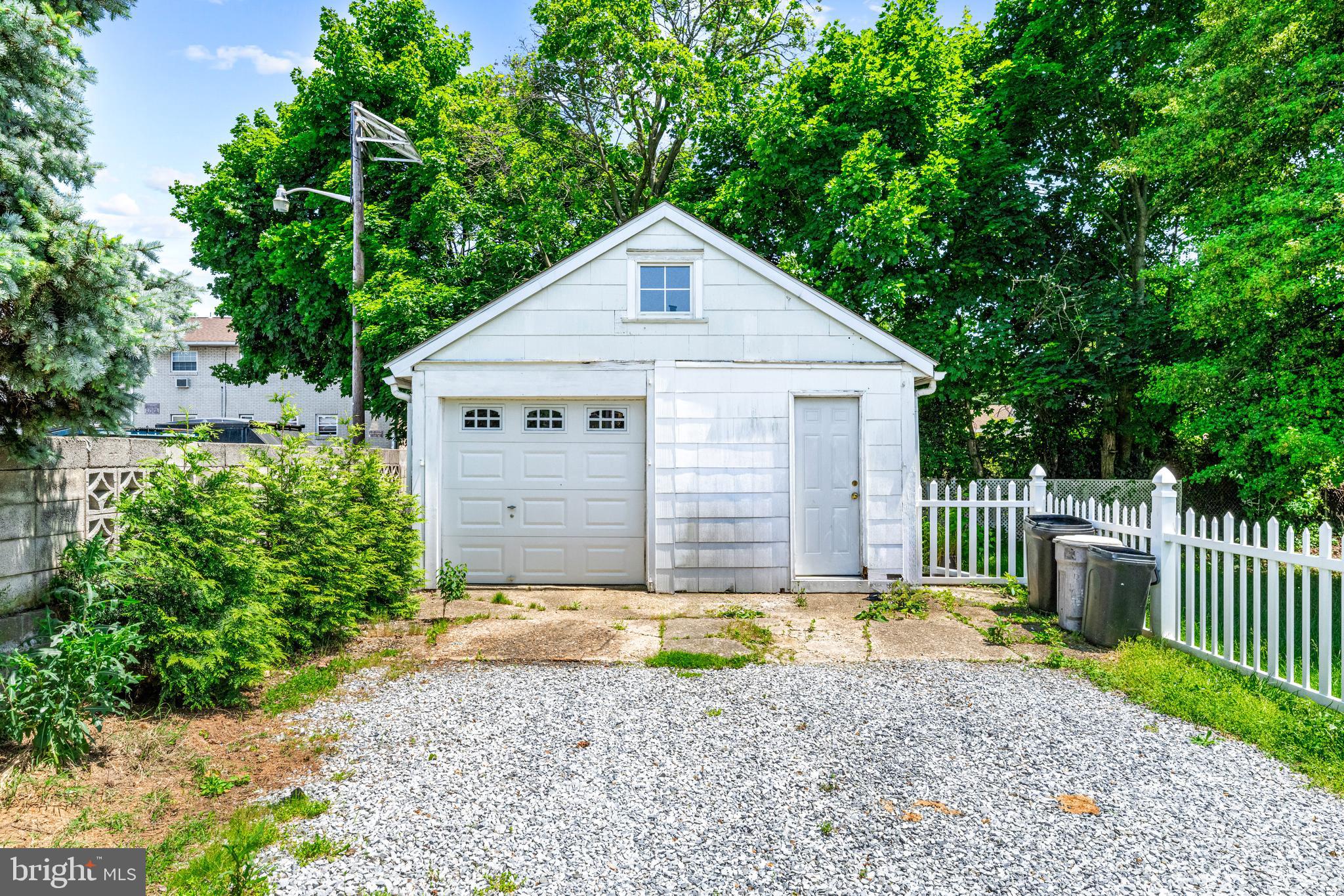 15 South Clinton Avenue Maple Shade, NJ 08052 - Photo 33 of 33