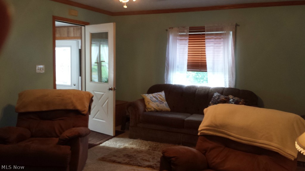 194 Morrison Road Southeast New Philadelphia, OH 44663 - Photo 4 of 21