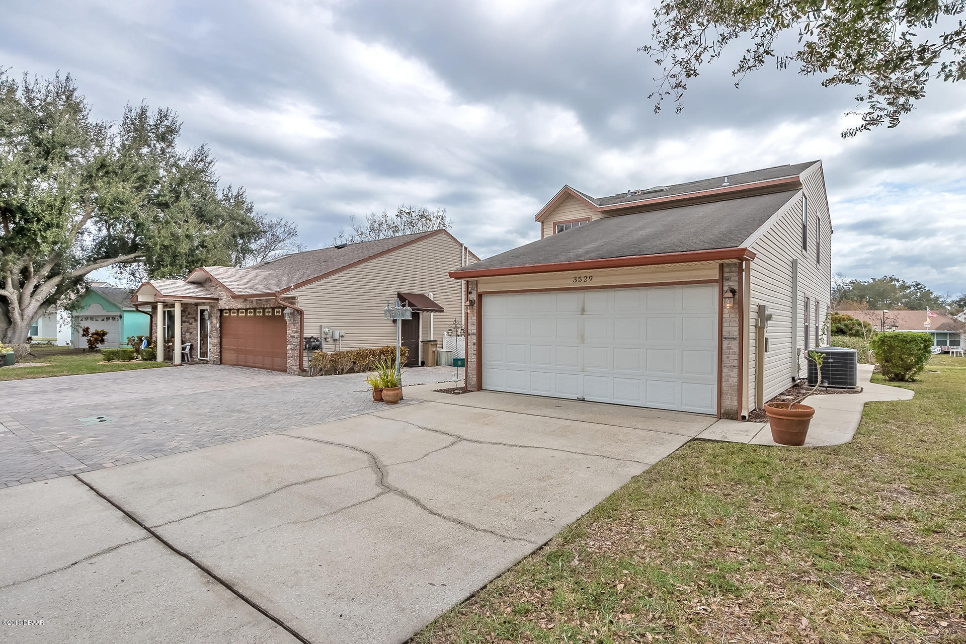 3529 Red Pontiac Drive Port Orange, FL 32129 - Photo 3 of 39 3529-3