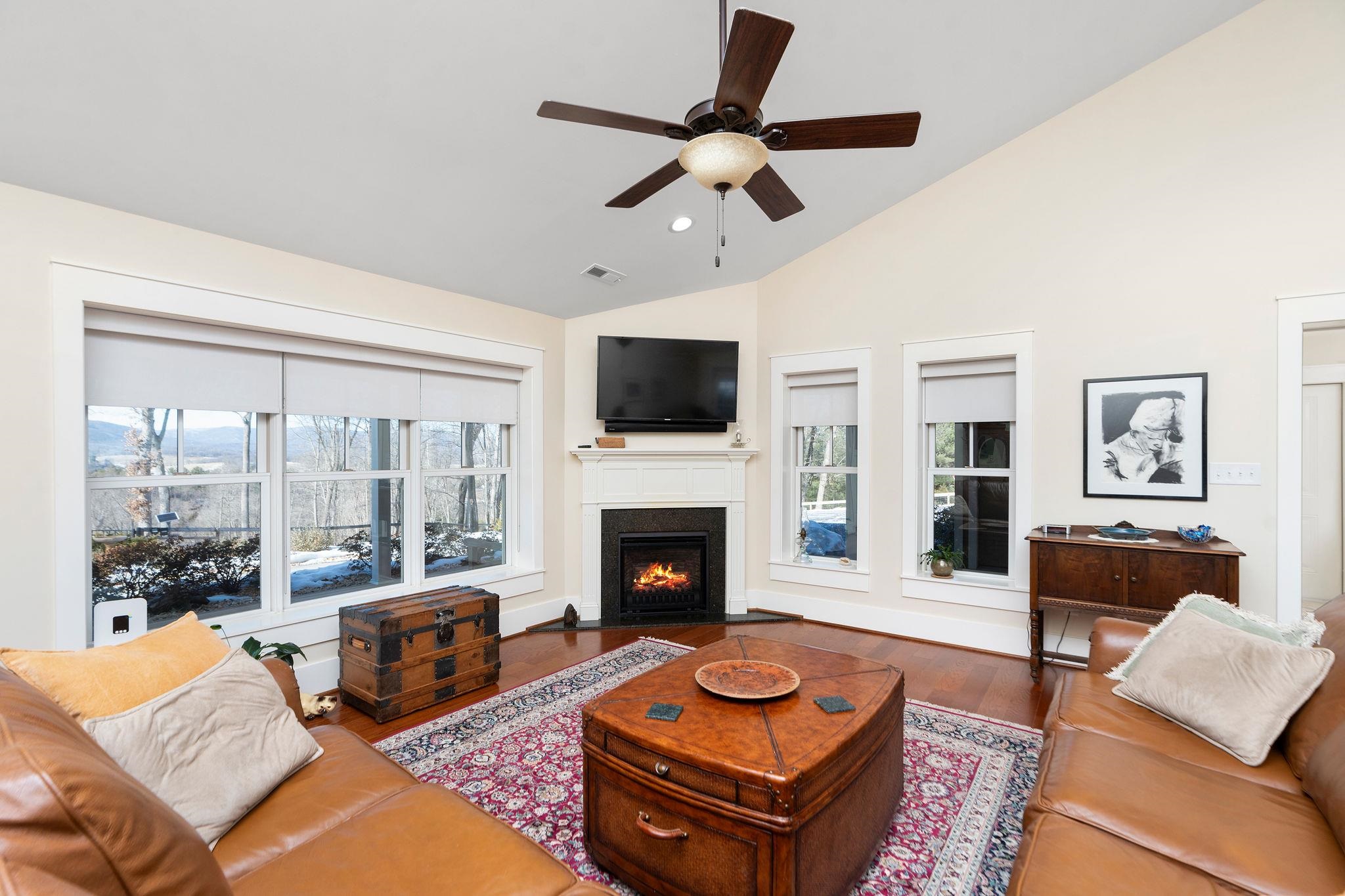245 Lime Kiln Road Churchville, VA 24421 - Photo 9 of 75 Gallery Image 9