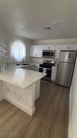$1,820 | 5036 South Rainbow Boulevard, Unit 206, Las Vegas, NV 89103