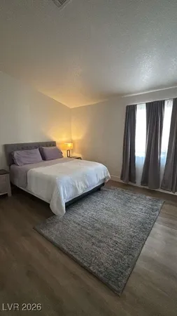 $1,820 | 5036 South Rainbow Boulevard, Unit 206, Las Vegas, NV 89103