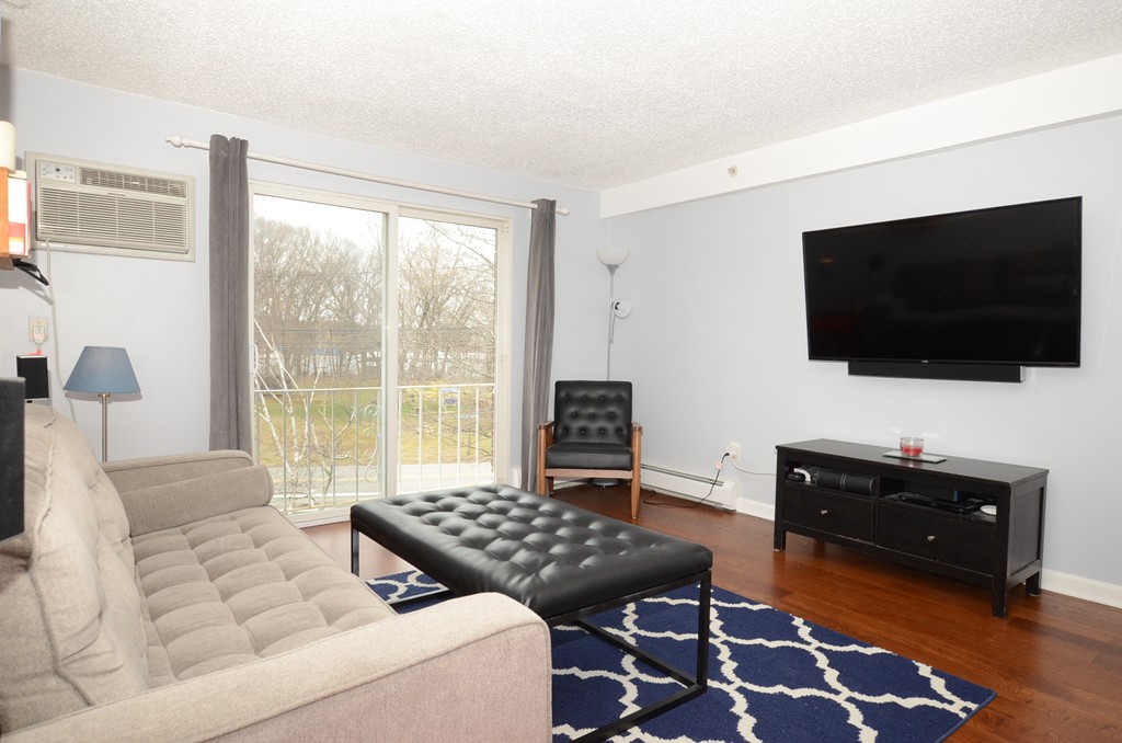 25 Clark's Road, Unit 301 Amesbury, MA 01913 - Photo 8 of 24 Gallery Image 8