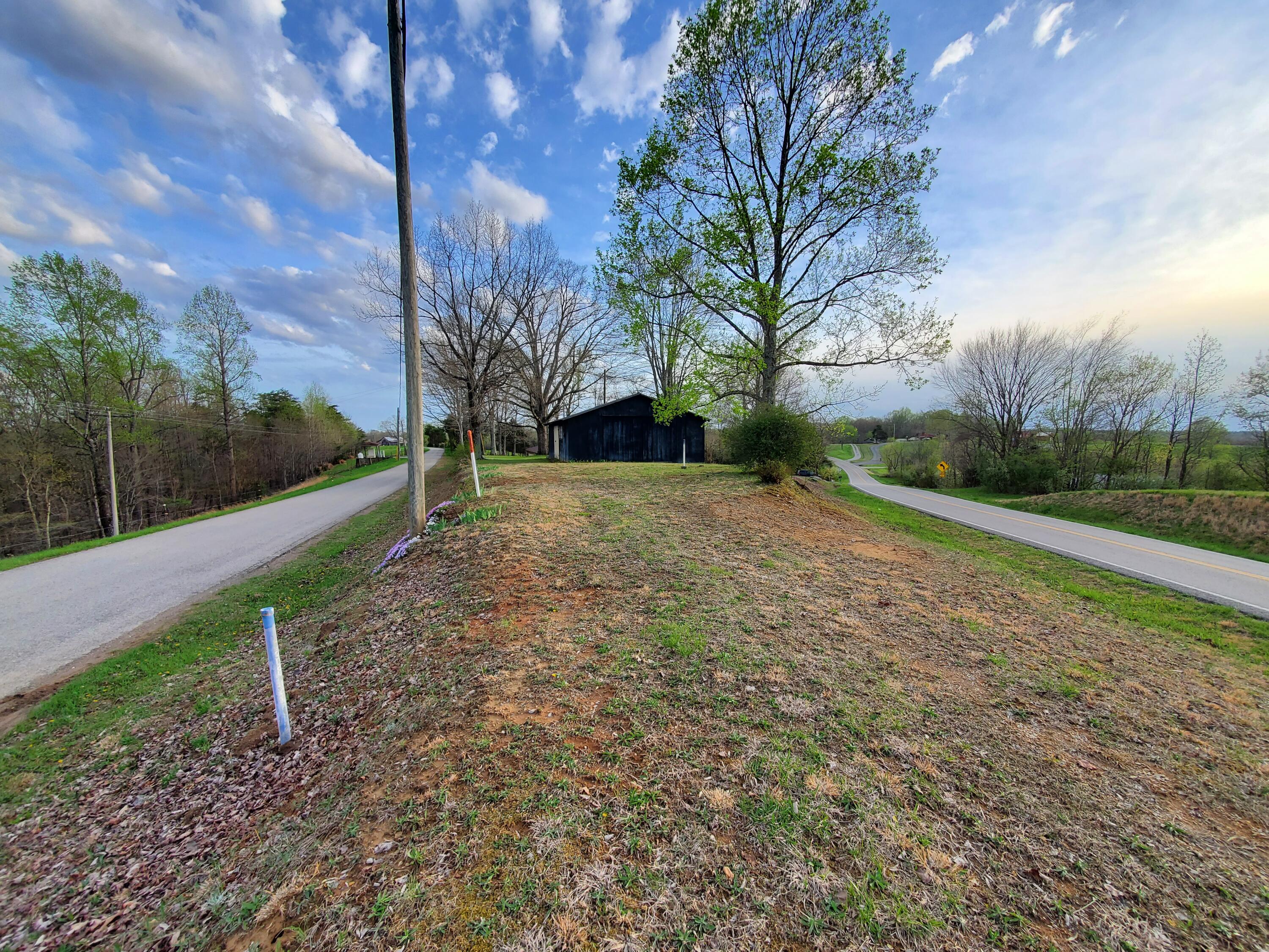 3451 Modoc Road Burkesville, KY 42717 - Photo 14 of 31 20220413_182121