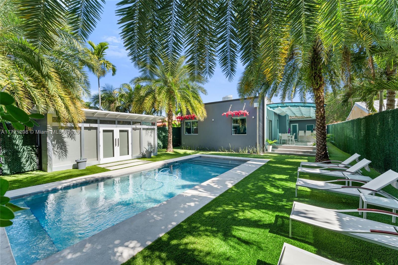 444 Southwest 18th Road Miami, FL 33129 - Photo 33 of 36