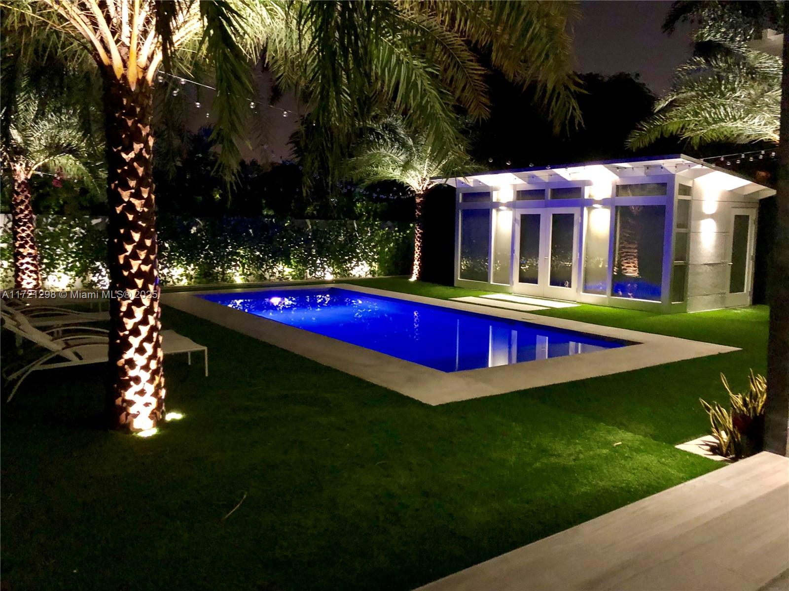 444 Southwest 18th Road Miami, FL 33129 - Photo 8 of 36