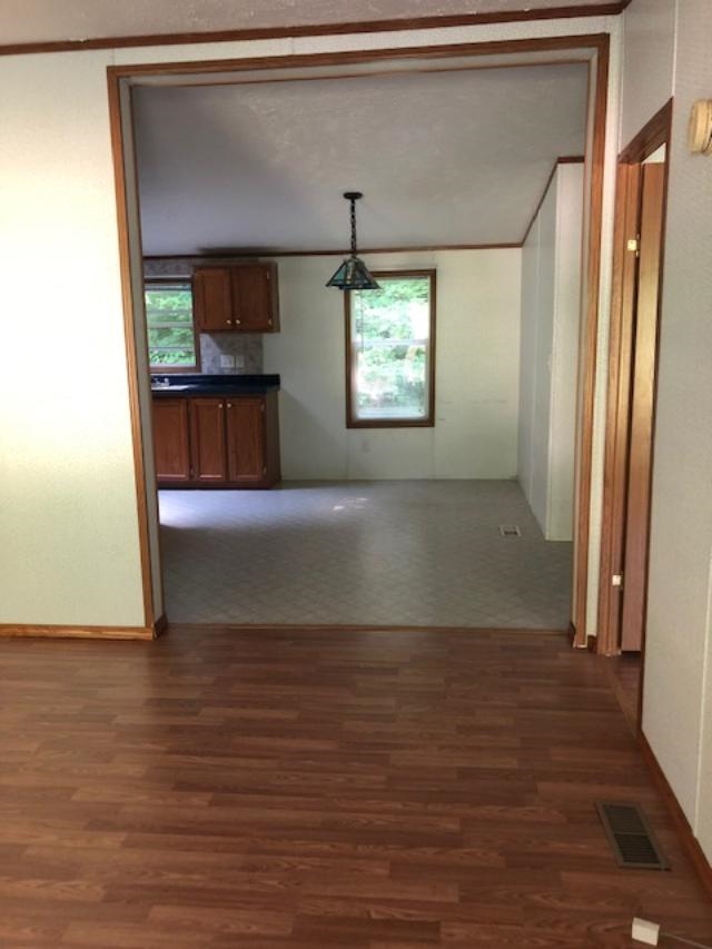 3044 South Old Clifty Road Bloomfield, IN 47424 - Photo 4 of 18