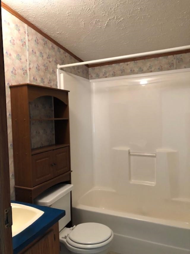 3044 South Old Clifty Road Bloomfield, IN 47424 - Photo 8 of 18
