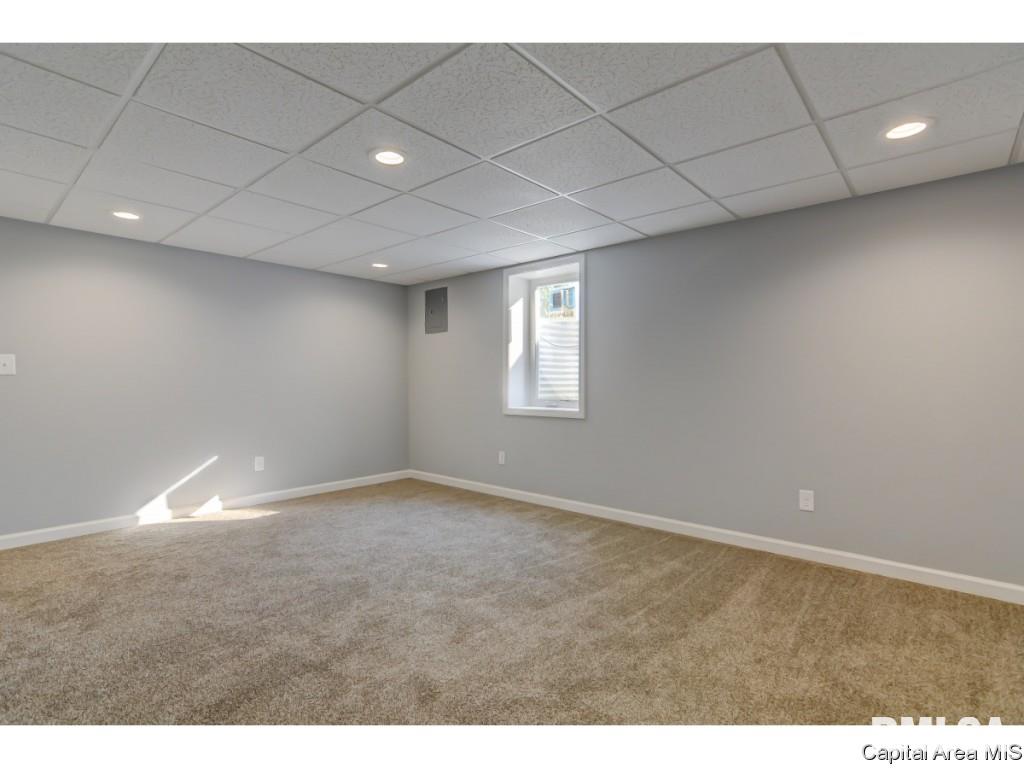 2700 Queensway Road Springfield, IL 62703 - Photo 30 of 34